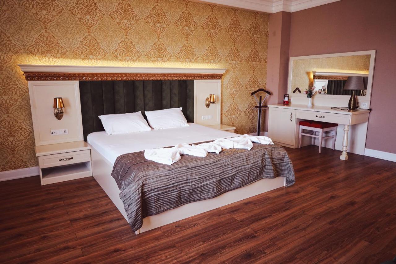 Nafron Hotel Prizren Exteriér fotografie