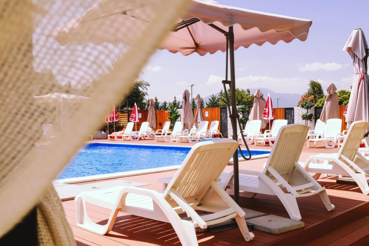 Nafron Hotel Prizren Exteriér fotografie