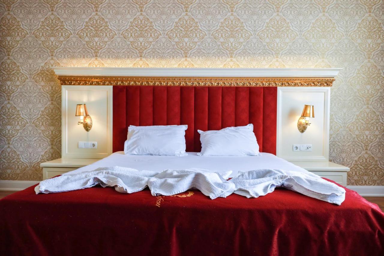 Nafron Hotel Prizren Exteriér fotografie