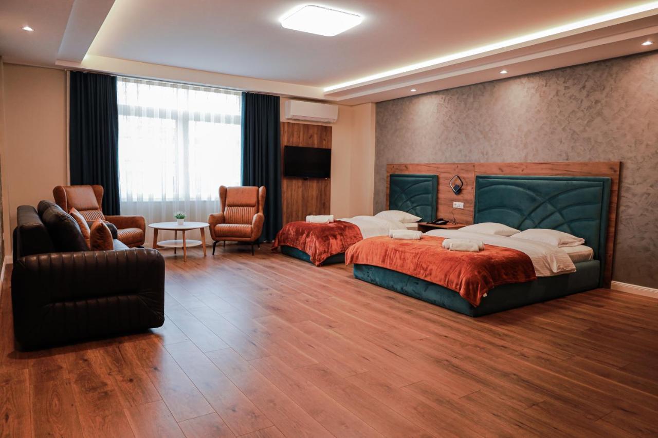 Nafron Hotel Prizren Exteriér fotografie