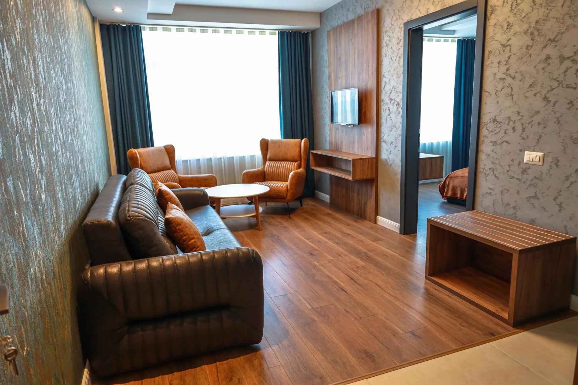 Nafron Hotel Prizren Exteriér fotografie