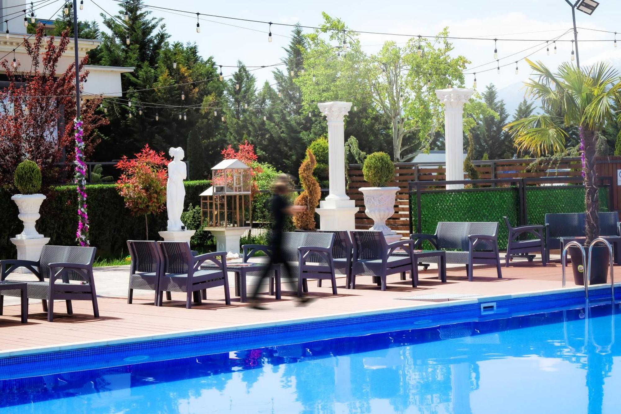 Nafron Hotel Prizren Exteriér fotografie