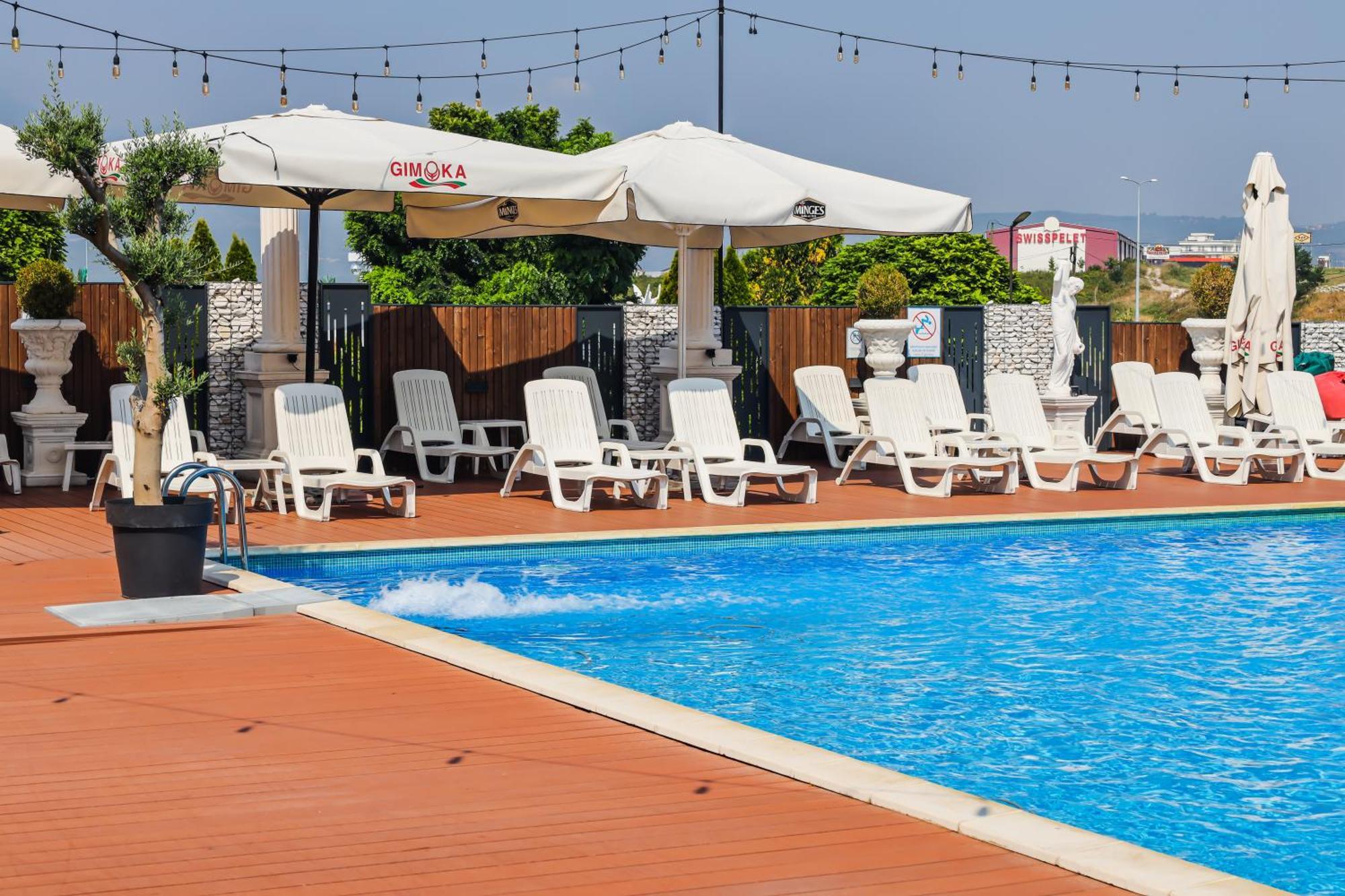 Nafron Hotel Prizren Exteriér fotografie