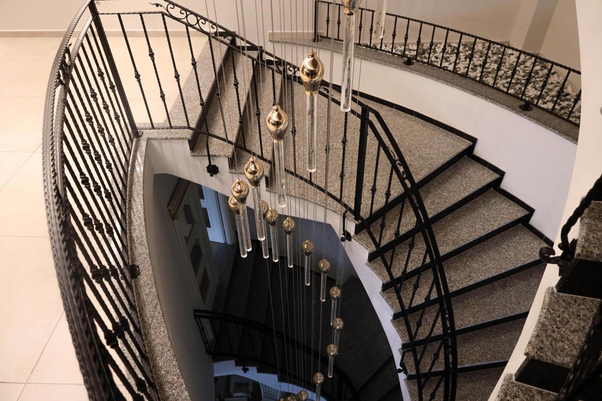 Nafron Hotel Prizren Exteriér fotografie